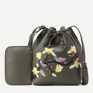 Flower Embroidery Drawstring Bag With Purse